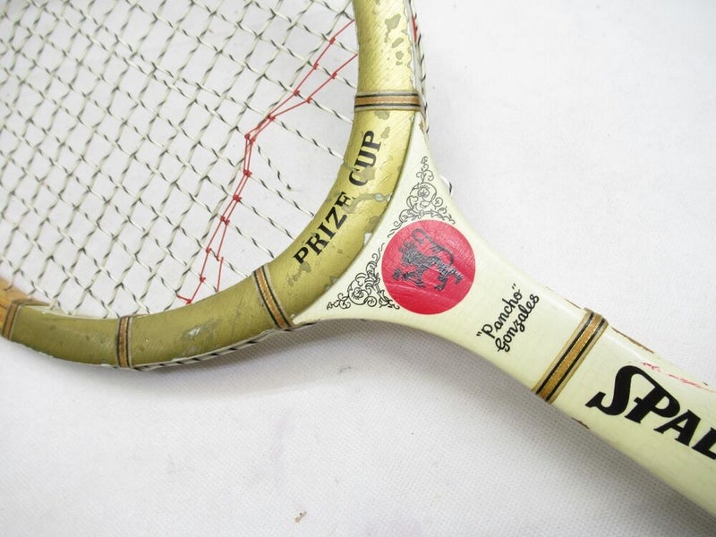 VTG SPALDING "PANCHO GONZALES PRIZE CUP" WOOD TENNIS RACQUET. ANTIQUE / DISPLAY