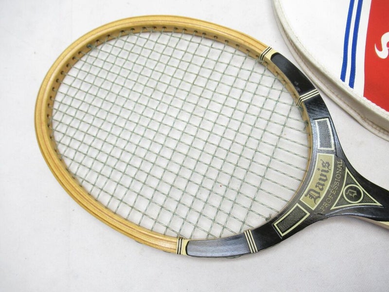 VINTAGE VICTOR/TAD DAVIS "PROFESSIONAL" WOODEN TENNIS RACQUET. ANTIQUE / DISPLAY
