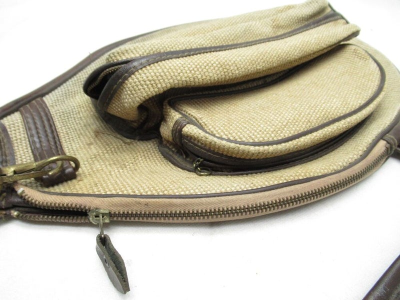 VINTAGE CANVAS SINGLE ZIPPERED TENNIS RACQUET COVER WITH STRAP