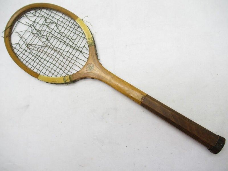 VINTAGE N.J. MAGNAN CORP. "DUCHESS" WOODEN TENNIS RACQUET. ANTIQUE / DISPLAY
