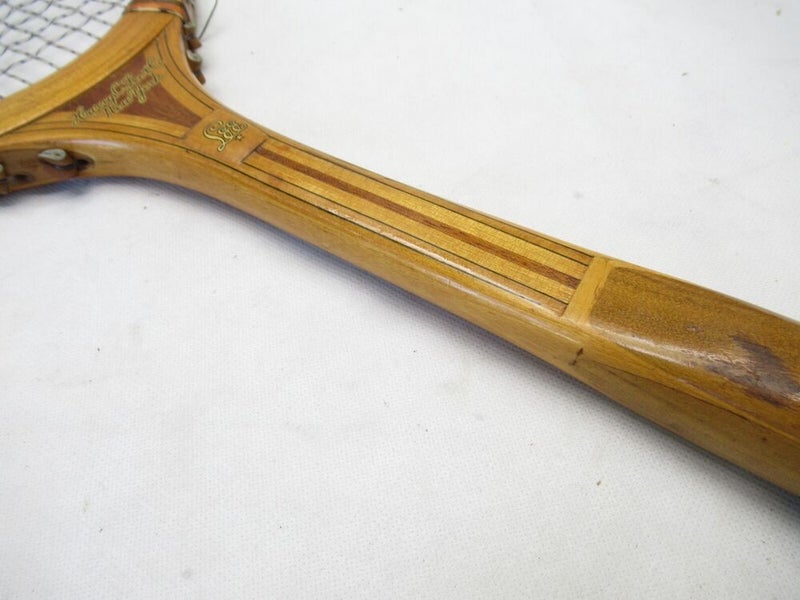 VINTAGE HARRY C. LEE CO. "DREADNOUGHT DRIVER" TENNIS RACQUET. ANTIQUE / DISPLAY