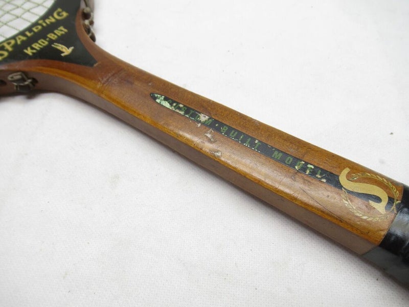VINTAGE SPALDING "KRO-BAT" WOODEN TENNIS RACQUET. ANTIQUE / DISPLAY