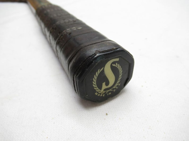 VINTAGE SPALDING "KRO-BAT" WOODEN TENNIS RACQUET. ANTIQUE / DISPLAY