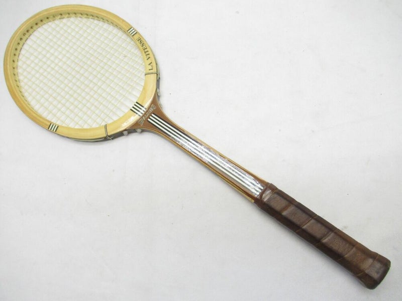 VINTAGE SPALDING "LA VITESSE" WOODEN TENNIS RACQUET. ANTIQUE / DISPLAY
