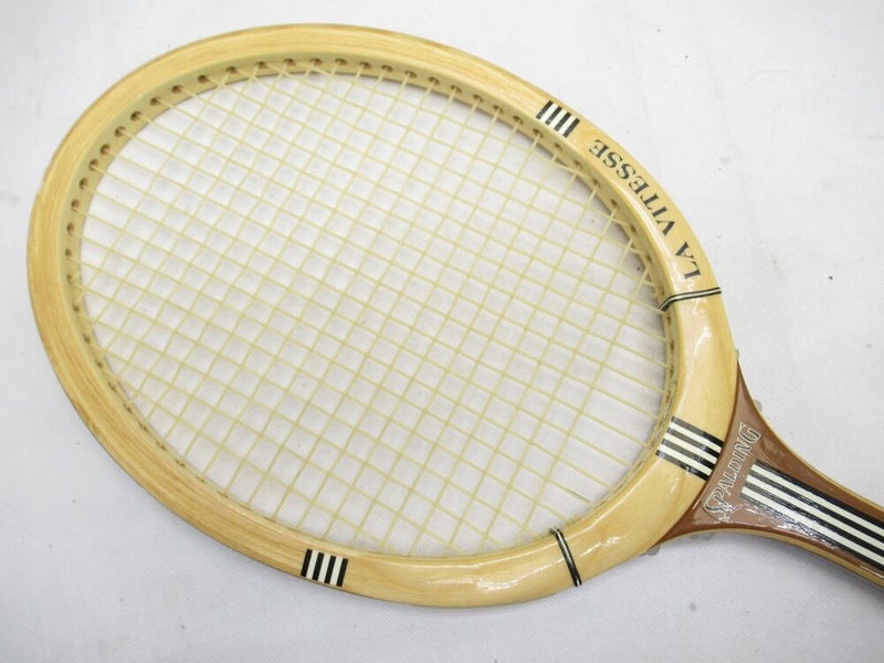 VINTAGE SPALDING "LA VITESSE" WOODEN TENNIS RACQUET. ANTIQUE / DISPLAY