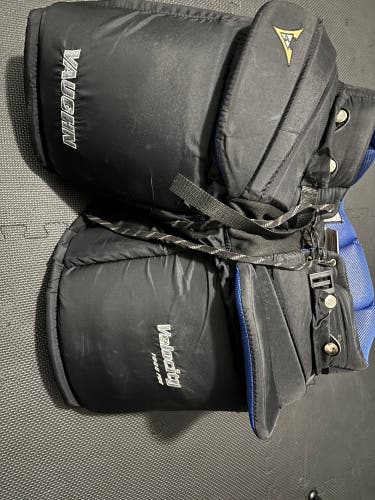 Medium Vaughn  (Used) Velocity V6 Hockey Goalie Pants