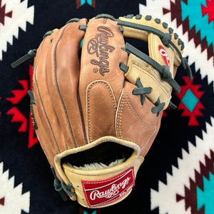 11.25" (Used) Gold Glove Elite Baseball Glove