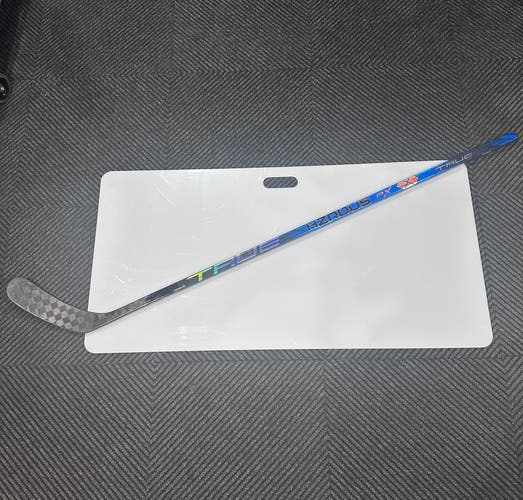 True Hzrdus Px Pro Stock Stick Blue