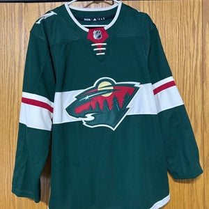 Used authentic Minnesota Wild home green jersey size 50