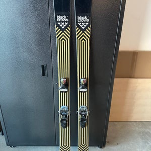 Black Crows Justice With Pivot Look 12 Bindings (used)
