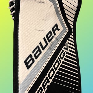 (Used) Bauer Regular PRODIGY 3.0 Youth Blocker