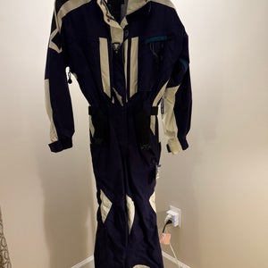 Ski Apparel Helen Hansen