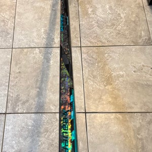 Bauer Twitch Left Hand P92 77flex (New)