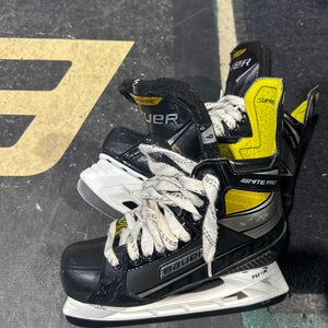 Bauer supreme ignite pro hockey skates