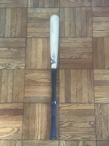 Victus Maple 30 oz 33" (Used) Tatis21 Bat