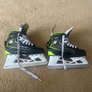 Bauer Extra Wide Width Size 1 (Used) gsx Hockey Skates