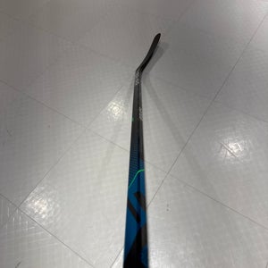 Junior Bauer Right Handed P88 (New) Nexus Geo Hockey Stick