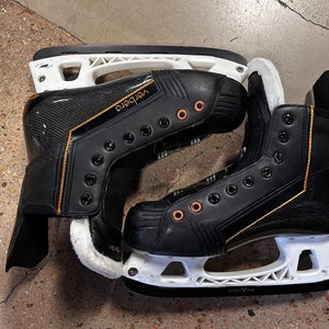 Senior Verbero Cypress Pro Hockey Skates Regular Width 9.5 (Used)