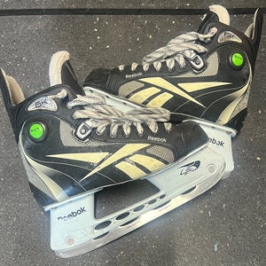 Reebok Regular Width  5 (Used) 6K Hockey Skates