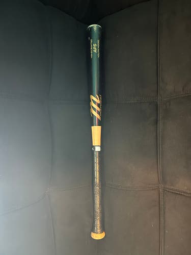 2021 Marucci Maple  28" (Used) Maple Bat Bat