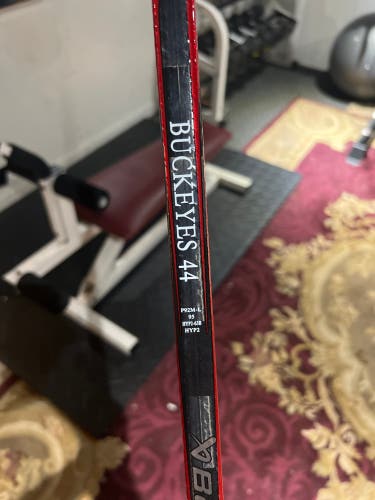 Bauer Left Hand P92M Pro Stock (Used) Vapor Hyperlite 2 Hockey Stick