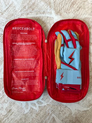 Bruce Bolt Batting Gloves - Bader series (Adult Small)