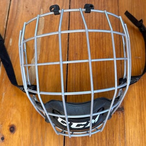 Large  CCM FM06 (Used)