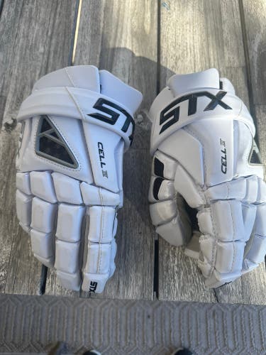 Lacrosse STX Cell IV shoulder pads, gloves, arm guards