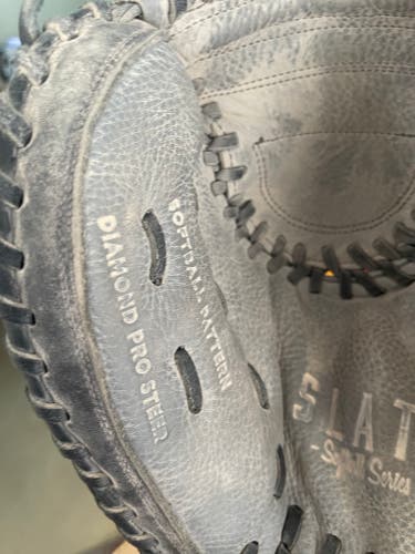 Easton Catcher's Slate Softball Glove 33" (Used)