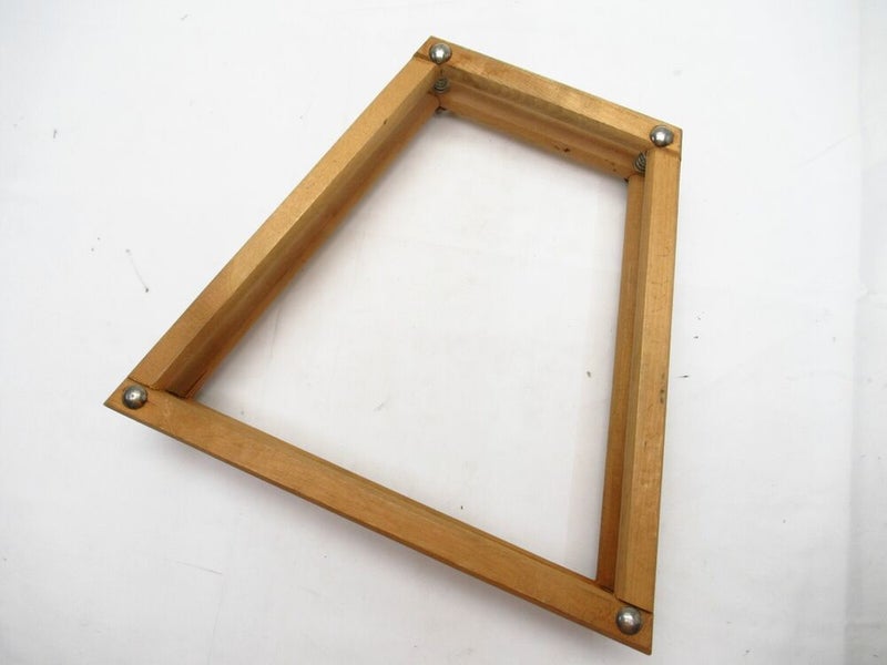 VINTAGE / ANTIQUE "DUNLOP" WOODEN PRESS FOR TENNIS RACQUETS