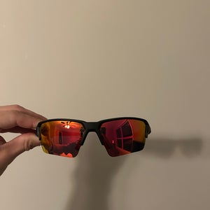 Unisex   (New) Sunglasses