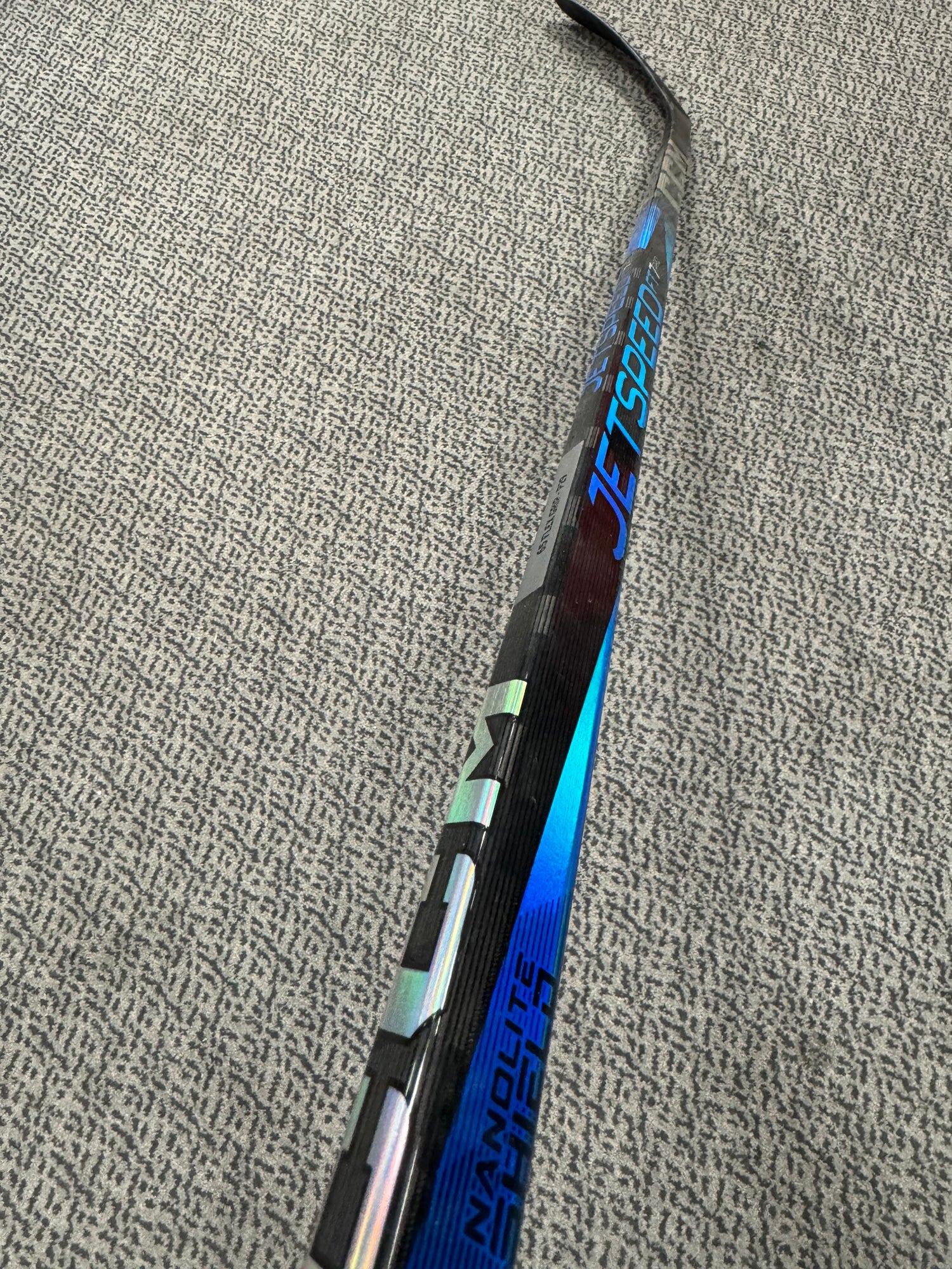 CCM Blue Jetspeed FT7 Pro 65 flex P29 curve right hand stick 