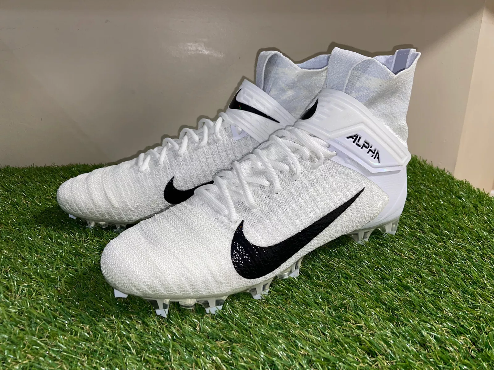 nike alpha menace elite 2 white