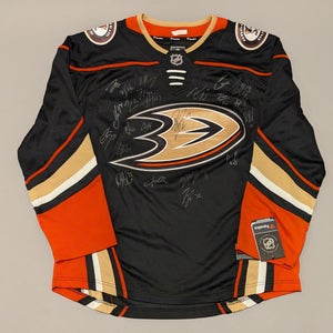 2018-19 Anaheim Ducks Team Signed Jersey - Fanatics New with Tag