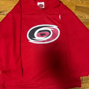 Carolina hurricanes youth Medium practice jersey