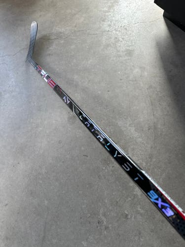 Team Canada P90 80 Flex Senior True Right Handed Pro Stock (New) catalyst 9x3 Hockey Stick