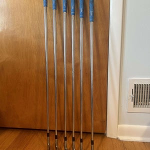 X-22 Tour Men’s Left Handed Used Callaway Iron Set 5-PW