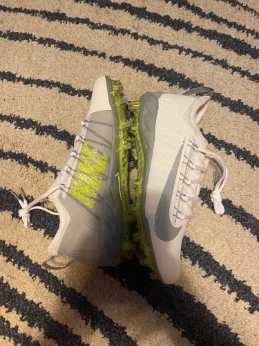 Nike Cleats White Brand New Size 10
