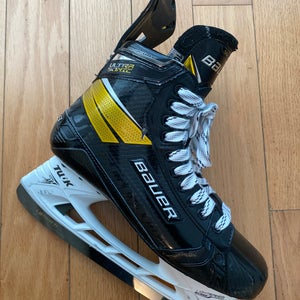 Senior 2020 Bauer Supreme UltraSonic Hockey Skates Size 10.5 Fit 2