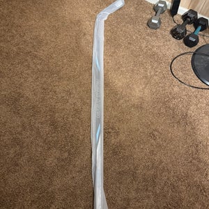 Senior Bauer Right Handed P92 (New) Nexus Tracer Hockey Stick