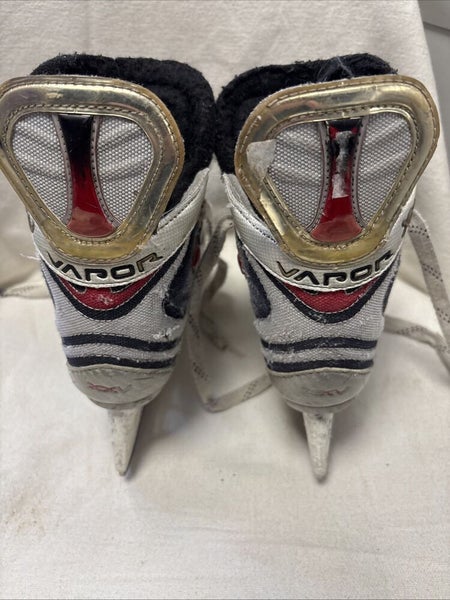 Boys Junior Youth Size 13 Bauer Vapor XXV ICE HOCKEY SKATES