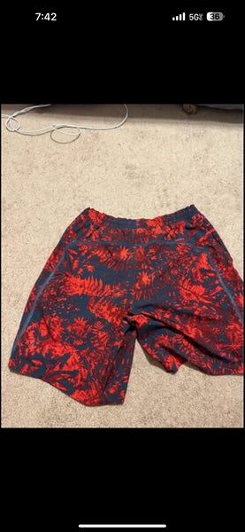 Red Men's Lululemon (New) Shorts