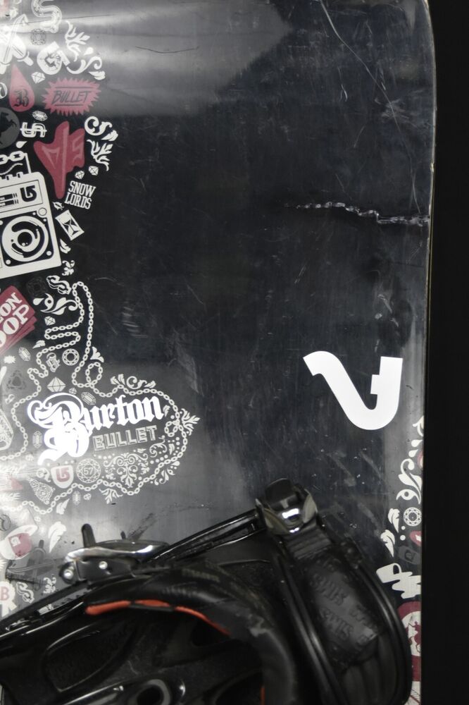 BURTON BULLET SNOWBOARD SIZE 159 CM WITH LARGE BINDINGS