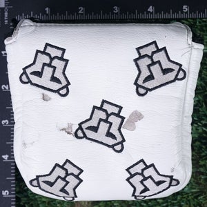 AM&E COUGAR MALLET PUTTER HEADCOVER, BLACK / WHITE ~ L@@K!