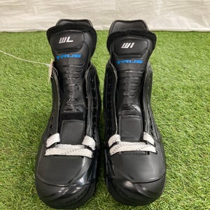 Senior True Pro Custom Hockey Skates Regular Width Pro Stock 9 (Used)