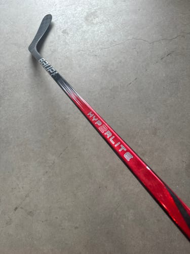 82 Flex P92 Bauer Right Hand Pro Stock (Used) Vapor Hyperlite 2 Hockey Stick Senior