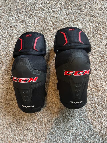 Senior Medium CCM  (Used) RBZ 110 Elbow Pads