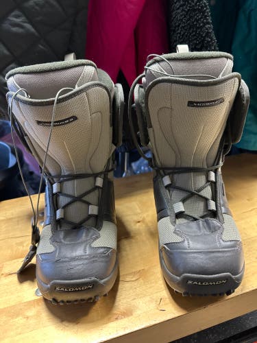 Women's Size M 4.5 (W 5.5) Salomon All Mountain (Used) Snowboard Boots