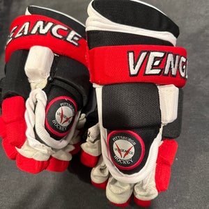 Pittsburgh vengeance hockey gloves