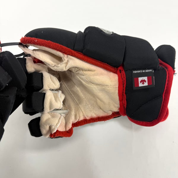 Used Chicago Blackhawks Easton Pro Gloves | 14" | L314